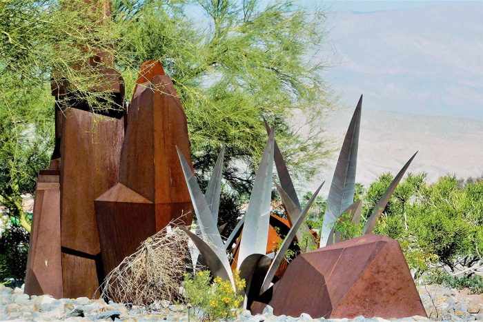 custom-metal-yard-art-services-in-arizona