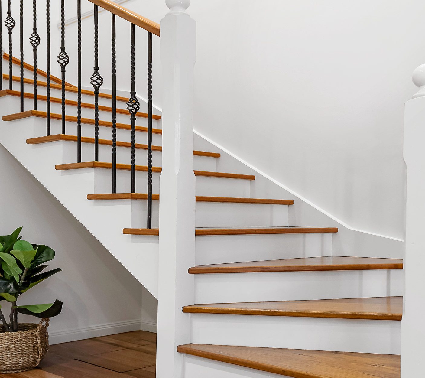 Metal Stair Railings Arizona | Wrought Iron, Stainless Steel, Copper