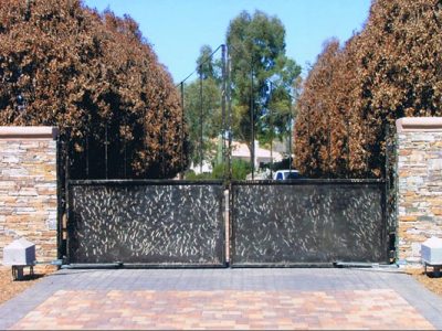 large-driveway-gate-services-in-arizona