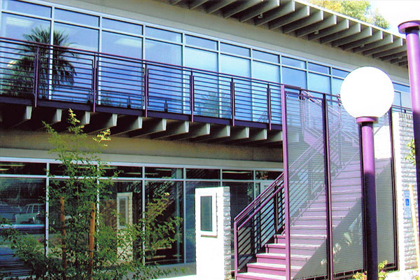 outdoor-balcony-railing-services