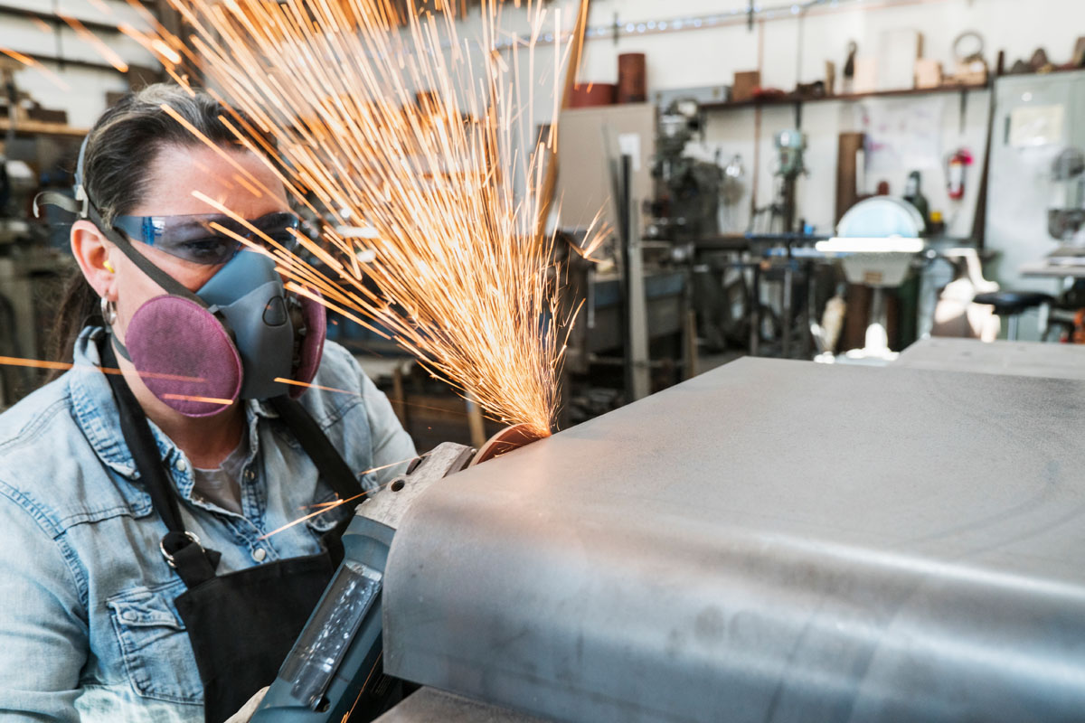 What Is The Difference Between Metal Fabrication And Welding? What Is The Difference Between Metal Fabrication And Welding?